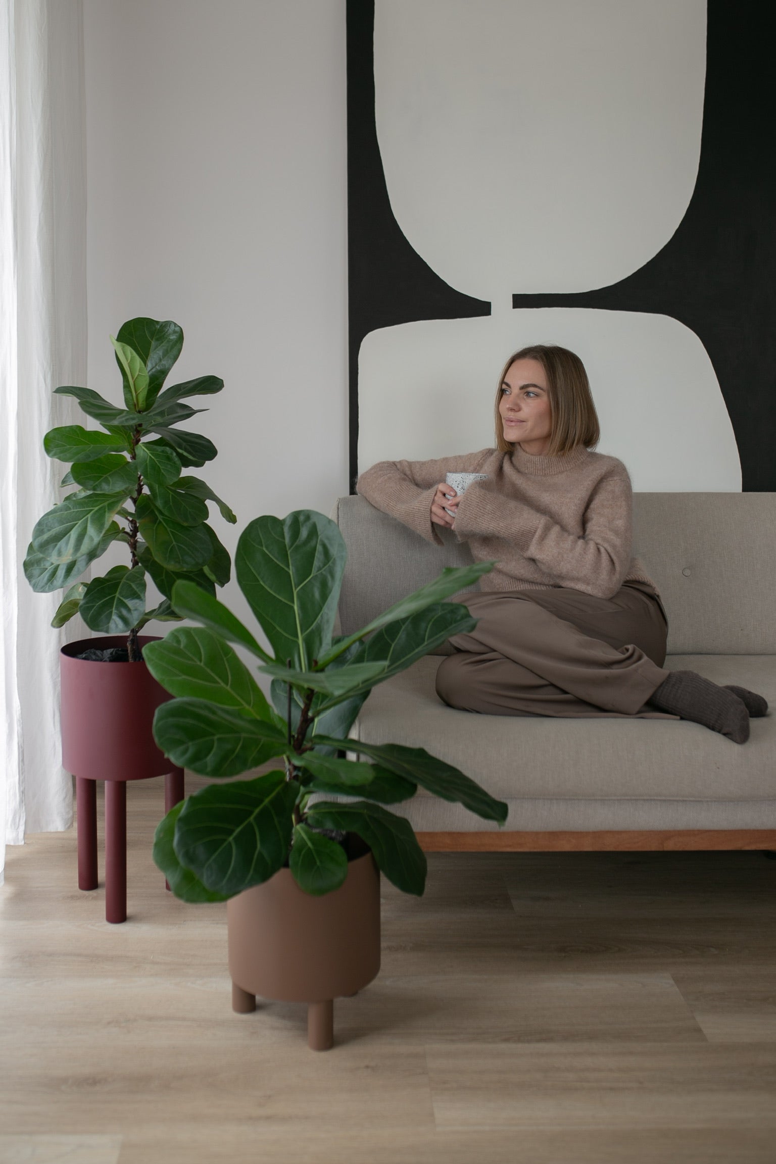 LOFT Decora: BOM metal flowerpot designed by Pawlak&Stawarski
