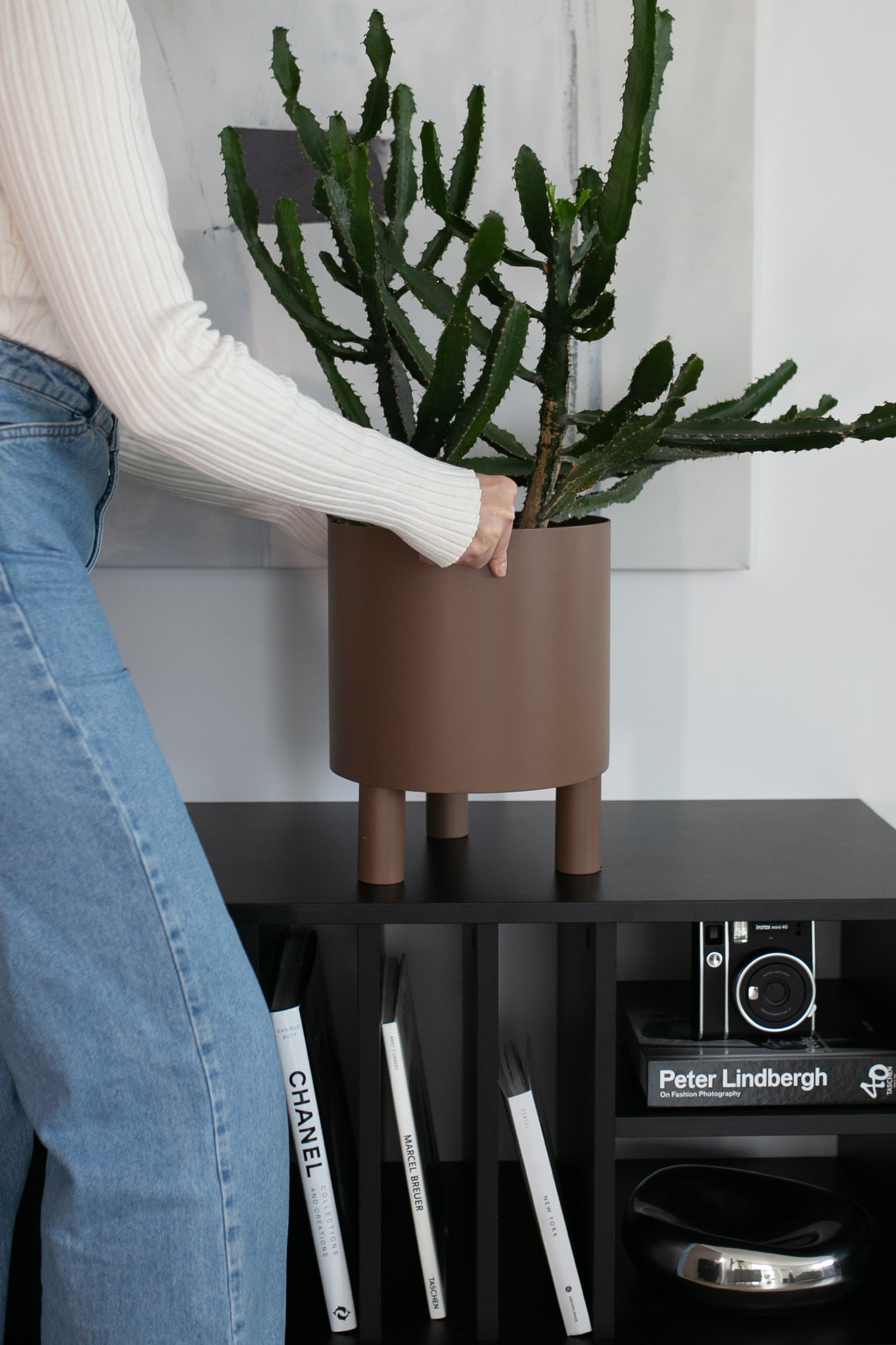 LOFT Decora: BOM metal flowerpot designed by Pawlak&Stawarski