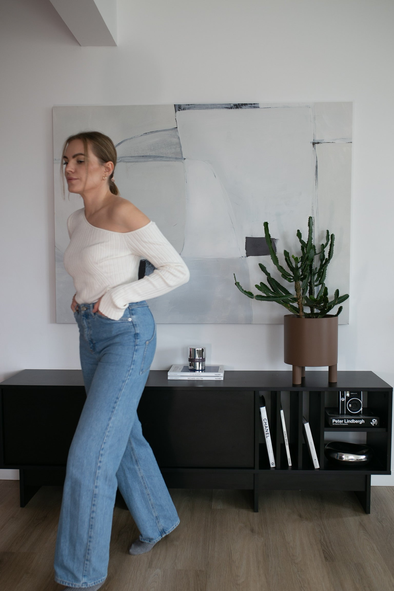 LOFT Decora: BOM metal flowerpot designed by Pawlak&Stawarski