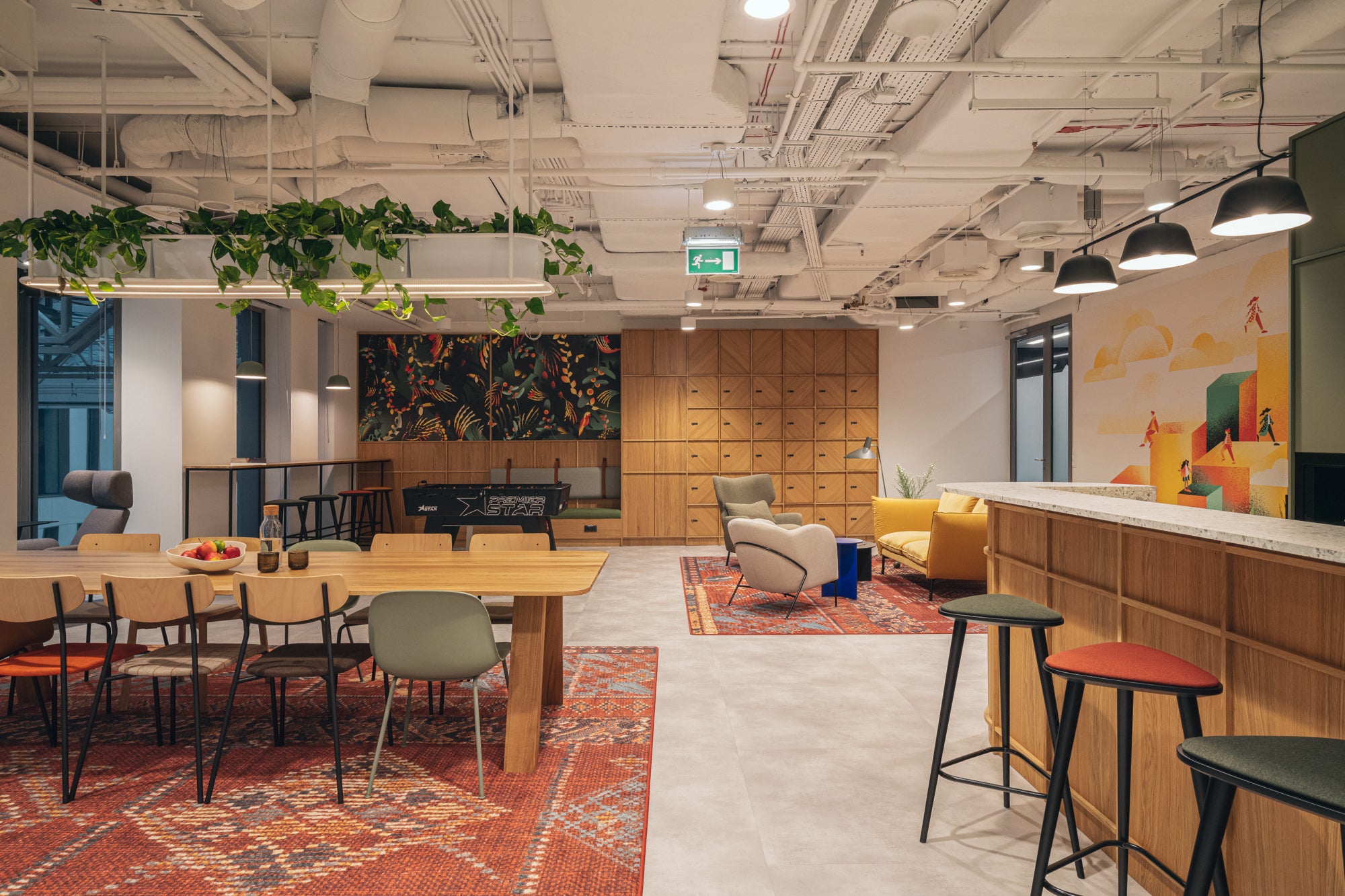 LOFT Decora: Stół skoV proj. Studio AKA