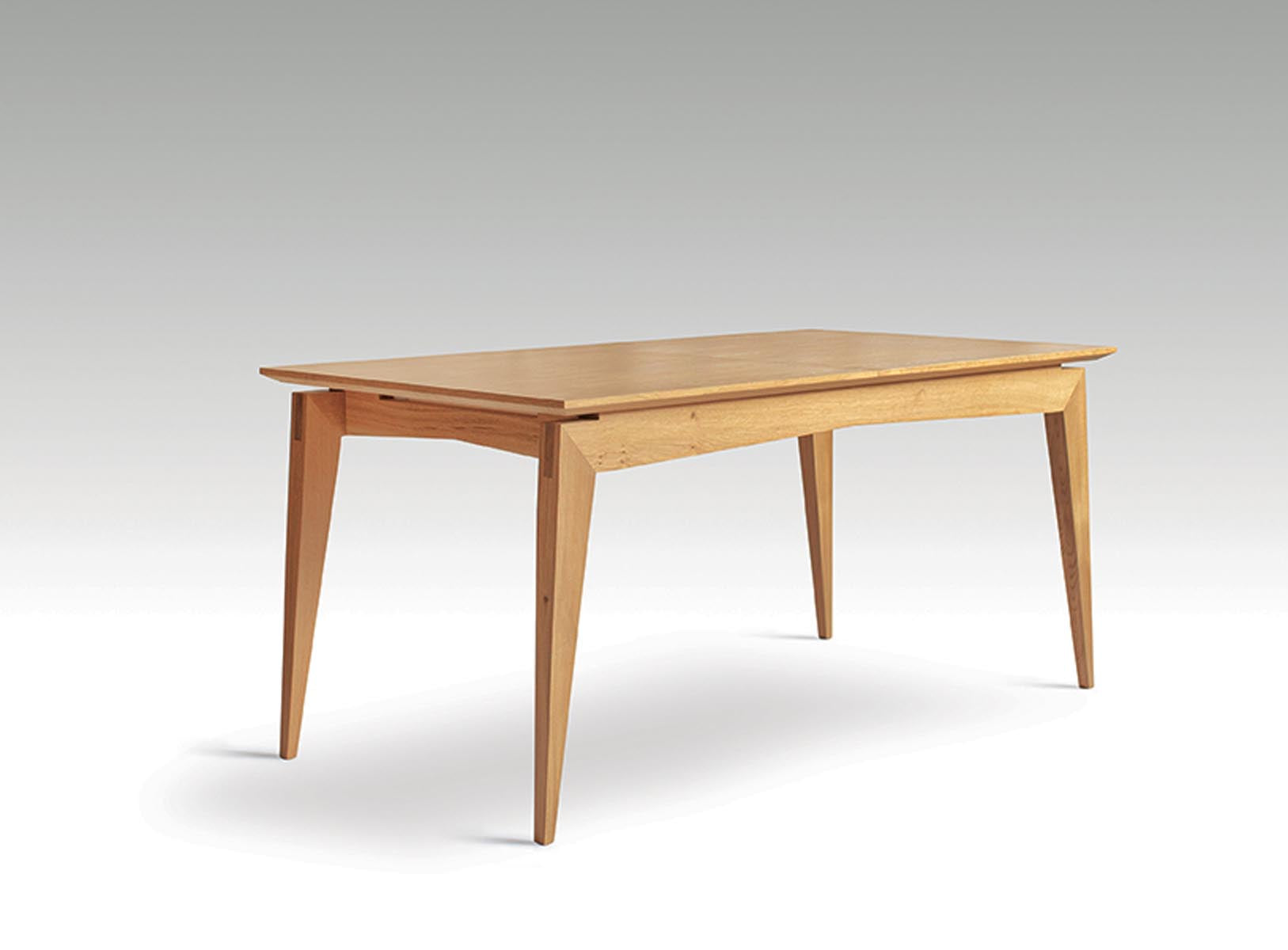 Wooden extendable table WIDEN x SWALLOW'S TAIL