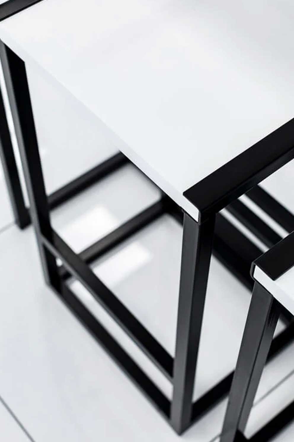 LOFT Decora: C'HOOK stool