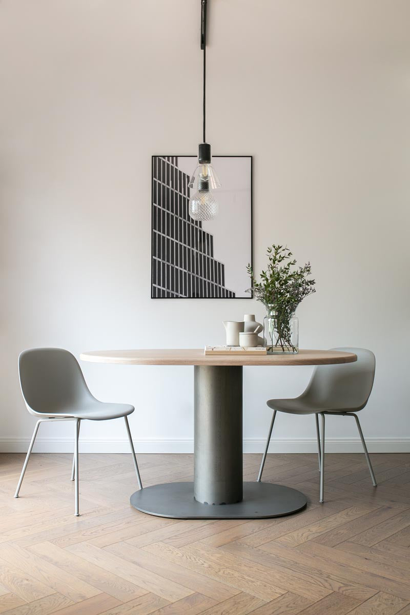 LOFT Decora: Stół owalny na cokole TOLI